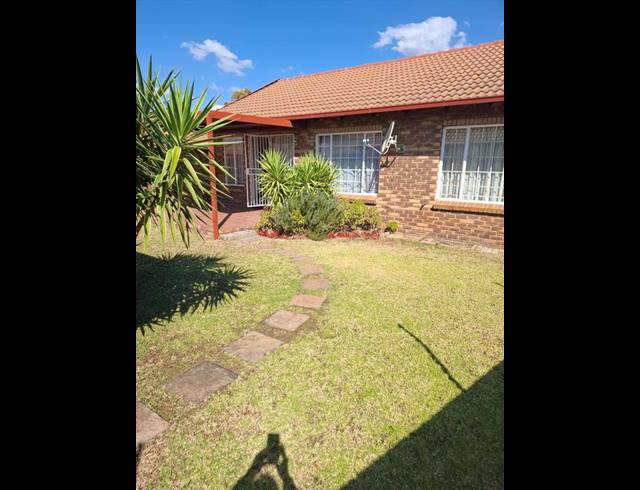 2 BEDROOM PROPERTY TO RENT IN MEYERSPARK